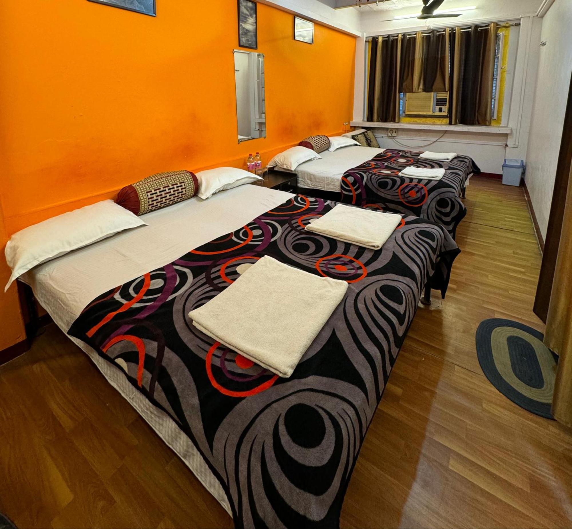 The Golden Lodge Waranasi Zewnętrze zdjęcie